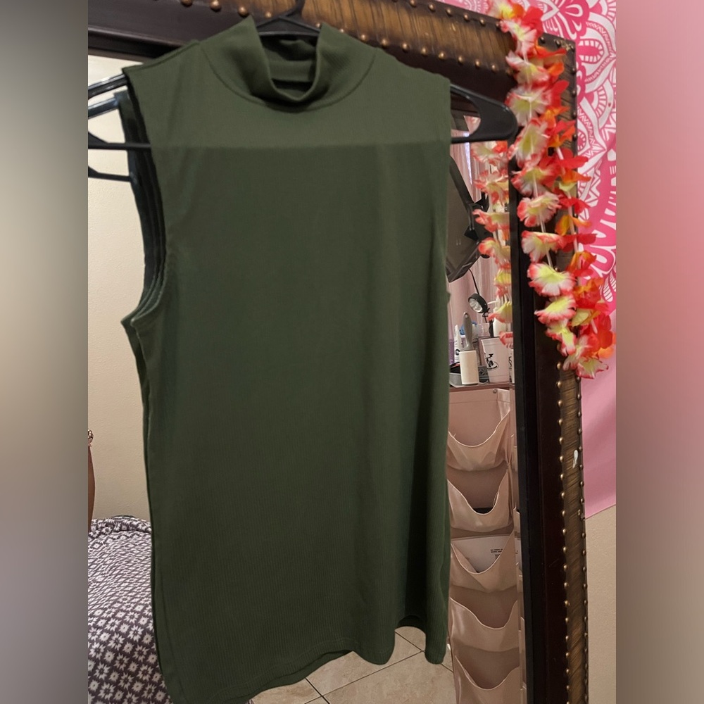 Olive Green Sleeveless Women's Top